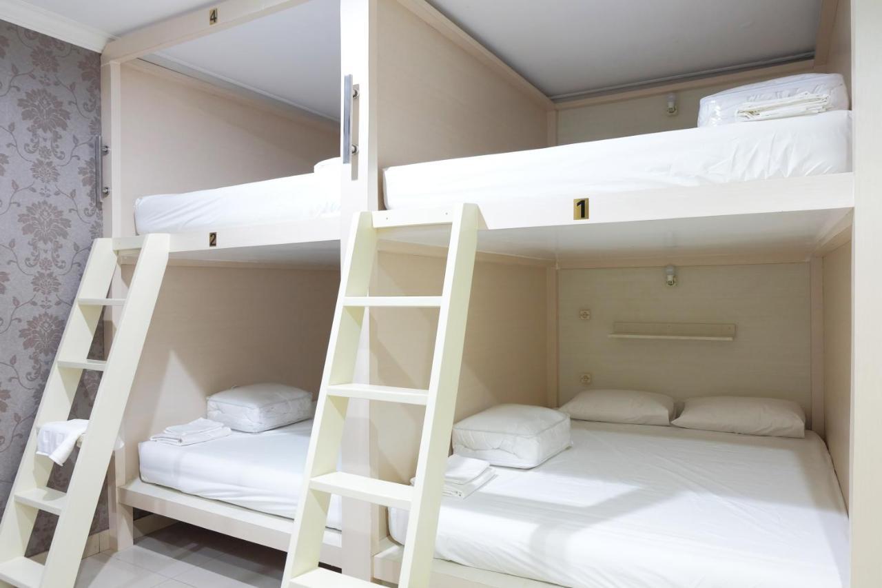 ג'קרטה Homiestay מראה חיצוני תמונה